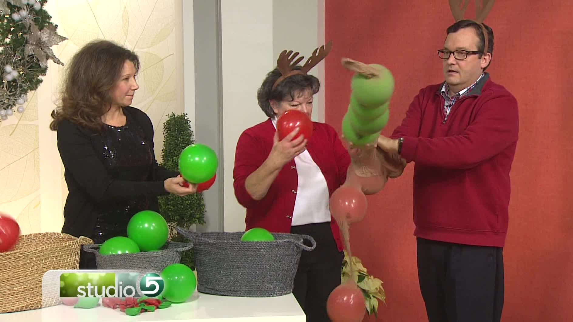 Studio 5 Fun Family Christmas Games